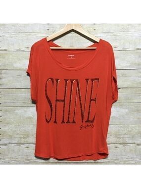 EXPRESS metallic “Shine” red gold graphic tee size medium
